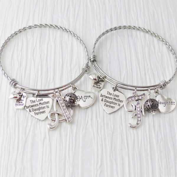 Mother Daughter Bracelets-The love between a mother and daughter is forever-Mother Daughter Jewelry,Personalized Bracelet-Mother's day gift