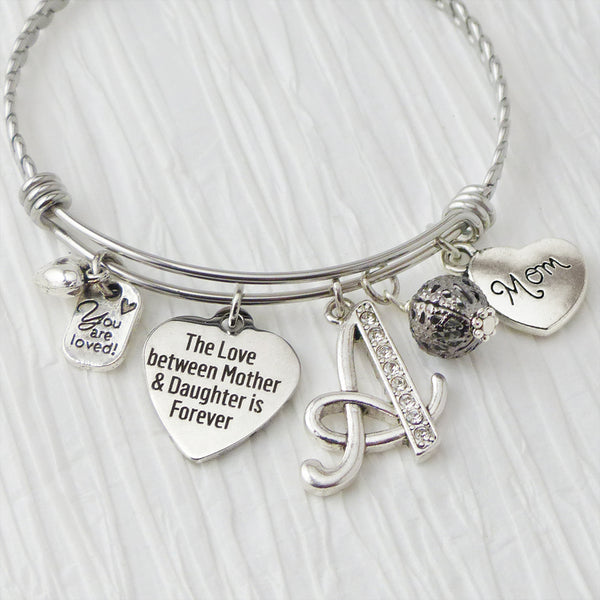 The love between a mother and daughter-Mother Jewelry, Personalized Bangle Bracelet- Gifts for Mom from Daughter-Mother's day gifts